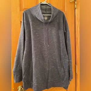 Women's 2X Tek gear sweatshirt.